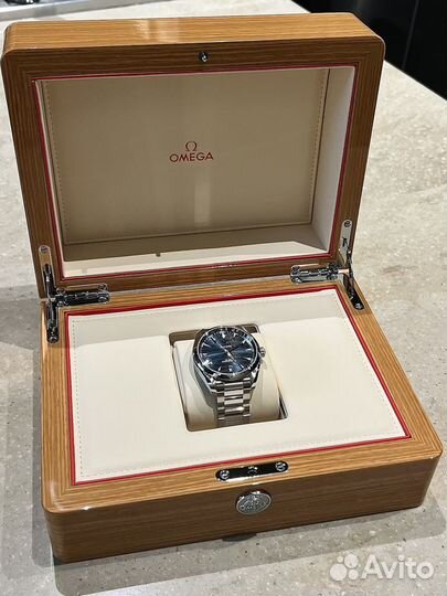 Часы Omega Seamaster Aqua Terra