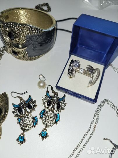 Красивая бижутерия и серебро