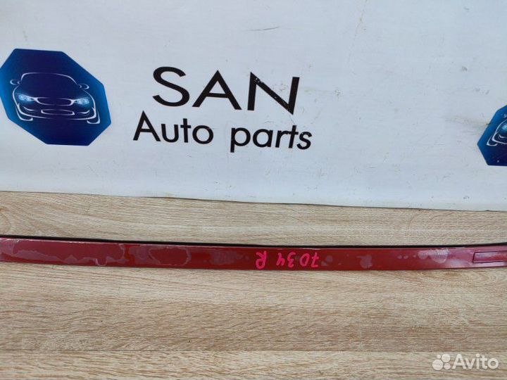 Молдинг крыши правый Bmw 3 F30 N20B20 2012