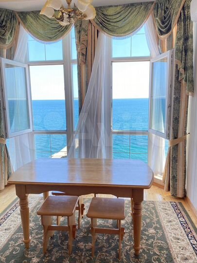 3-к. квартира, 82 м², 7/9 эт.