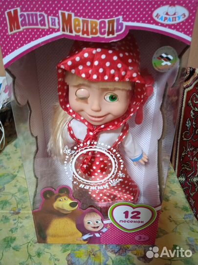 Игрушка Маша Медведь