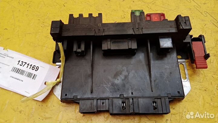 Блок предохранителей W220 S-klass