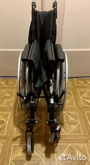 Коляска инвалидная комнатная
