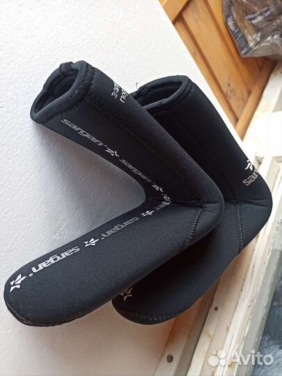 Неопреновые носки 9 мм, размер 42-43