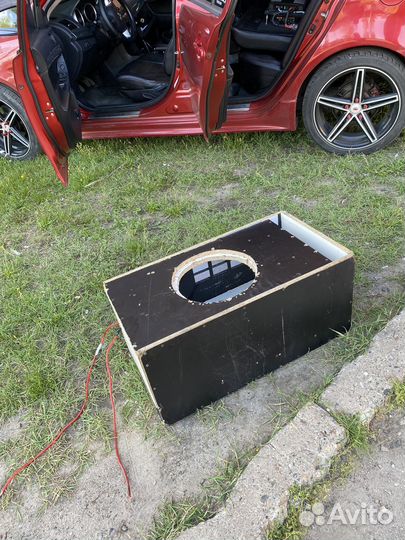 Короб для сабвуфера 12