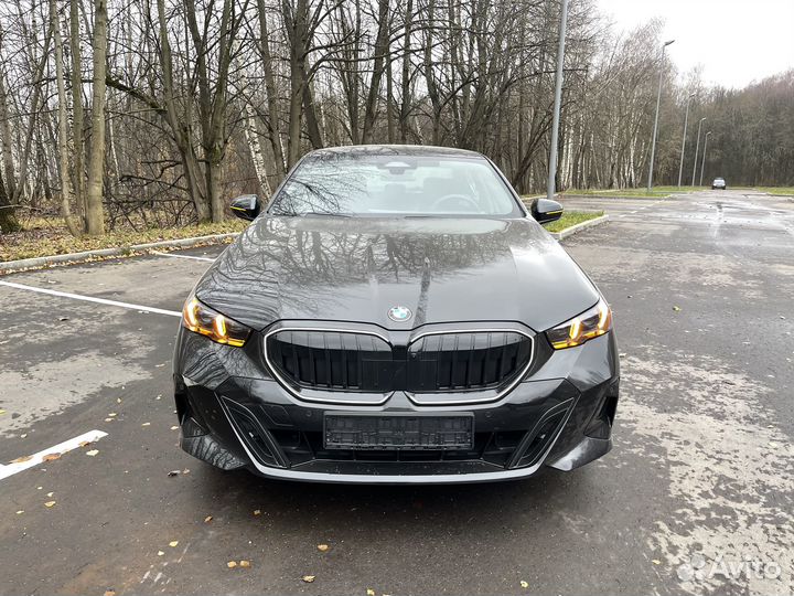 BMW 5 серия 2.0 AT, 2023, 90 км