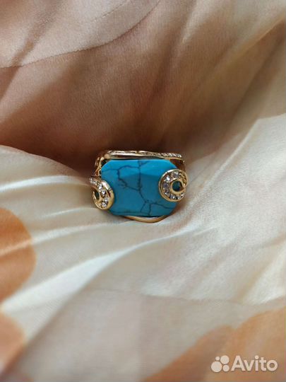 Комплект кольцо 17р и серьги (винтаж )