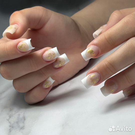 Наращивание ногтей