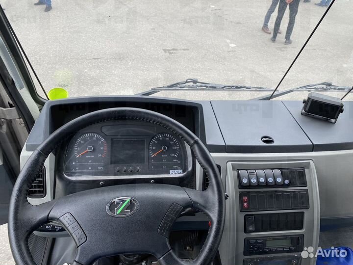 Zoomlion ZTC1000V, 2024