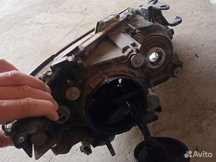 Фара toyota camry 55