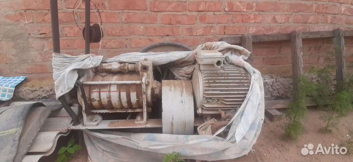 Электродвигатель асинхронный