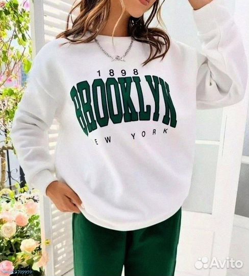 Спортивный костюм