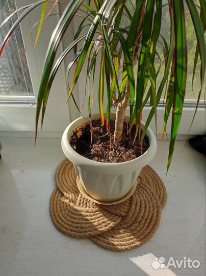 Декоративная салфетка - подставка