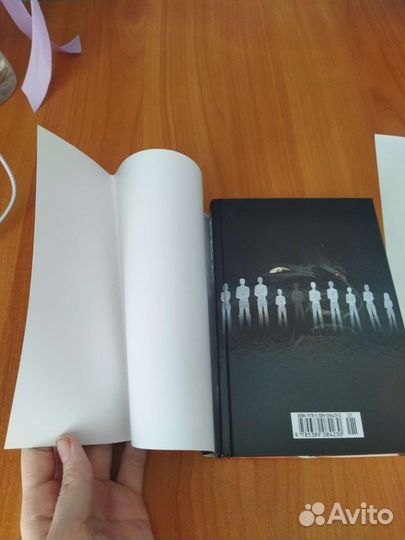 Манга Атака титанов 1 том