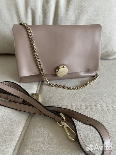 Сумка через плечо кожаная на цепочке