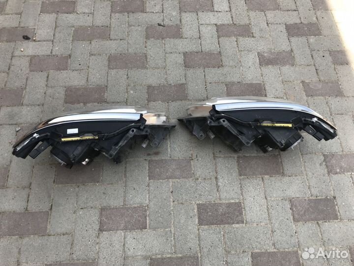 Фара левая Toyota Camry 55 с AFS 2015-2017