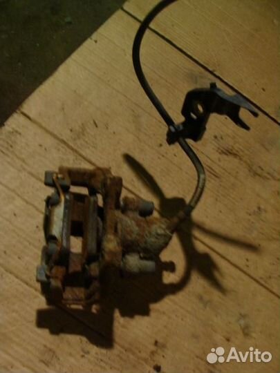 Тормозные суппорта Mercedes gl 164 07г