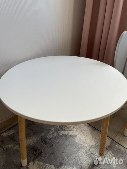 Детский стол и стул