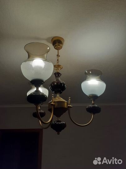 Люстра потолочная бу