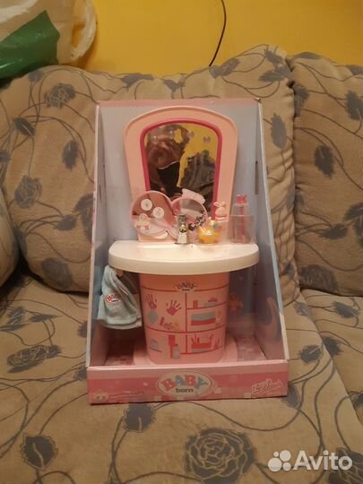 Интерактивный новый умывальник Baby Born (свет