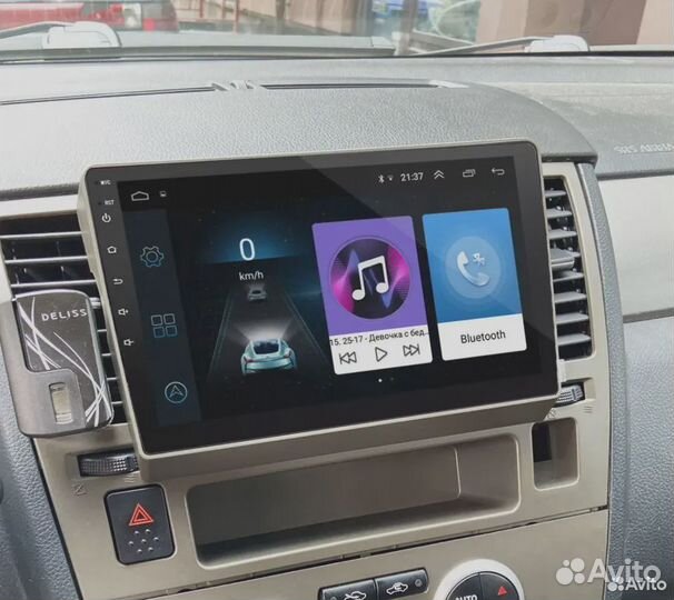 Магнитола Tiida