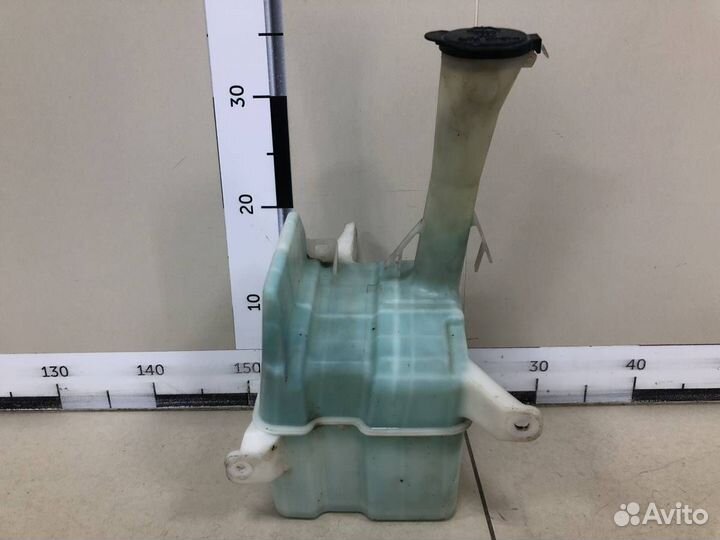 Бачок омывателя лобового стекла Toyota Corolla E12