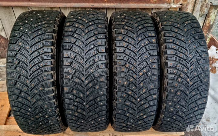 Michelin X-Ice North 4 205/65 R16 99T