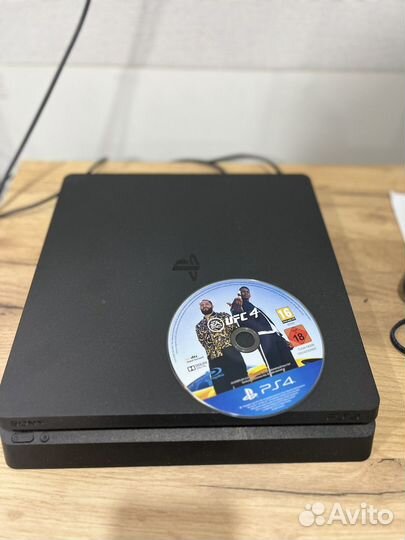 Sony PS4