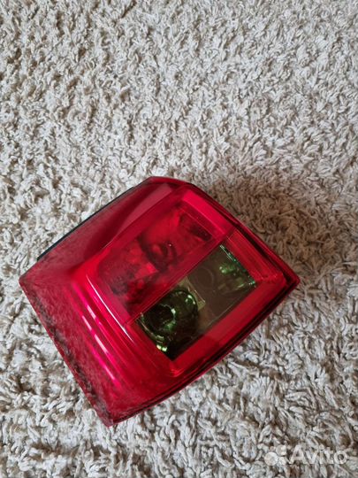Задний фонарь Mitsubishi Outlander XL Peugeot 4007