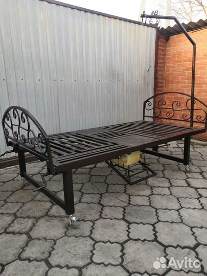 Кровать для лежачих больных