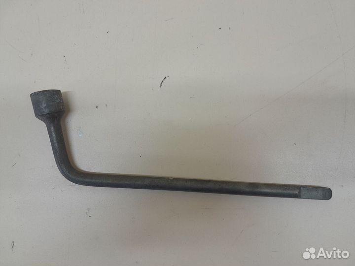 Домкрат Toyota Camry V50 2011-2017