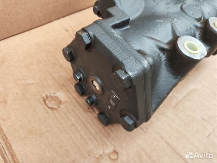 Гур Volvo 250426 оригинал Bosch