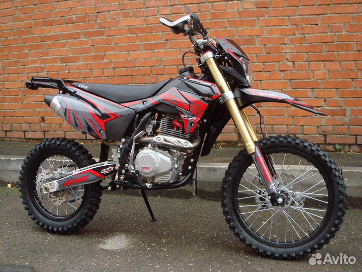 BSE Z3 19/16 Red Black