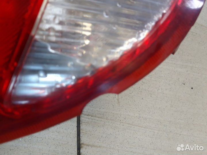 Фонарь задний левый Ford Focus 2