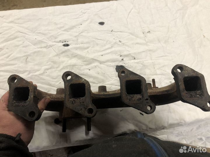 Выпускной коллектор Delica Spacegear L400