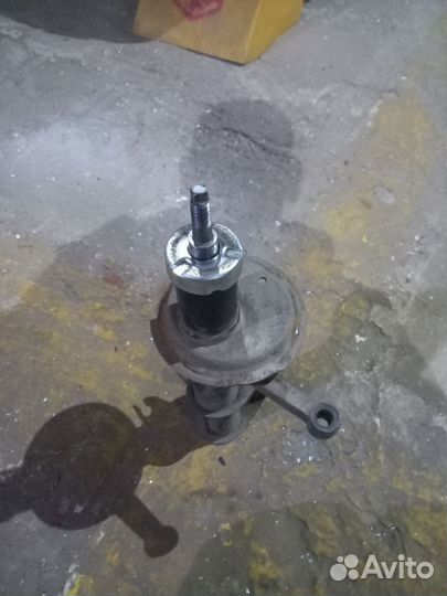 Стойка правая