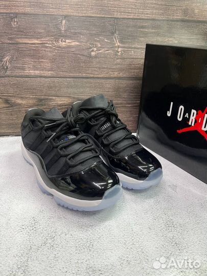 Nike Air Jordan 11 Low Space Jam FV5104-004