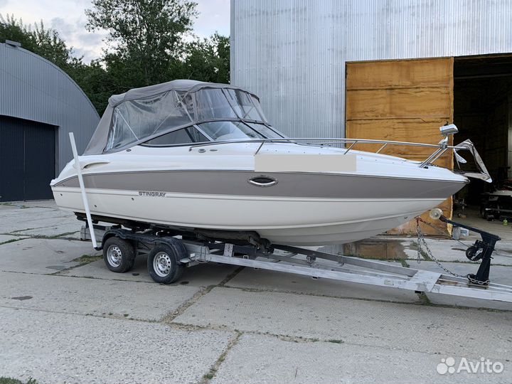 Катер Стингрей 250 CR