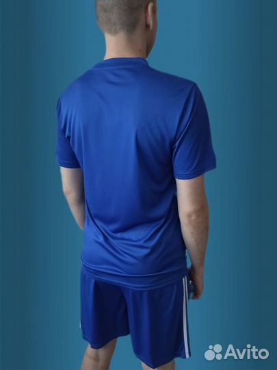 Футбольная форма однотонная