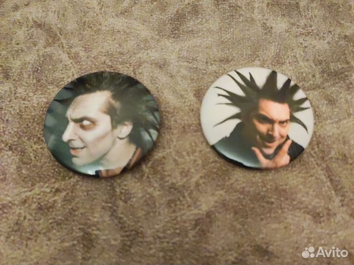 Значки Король и Шут