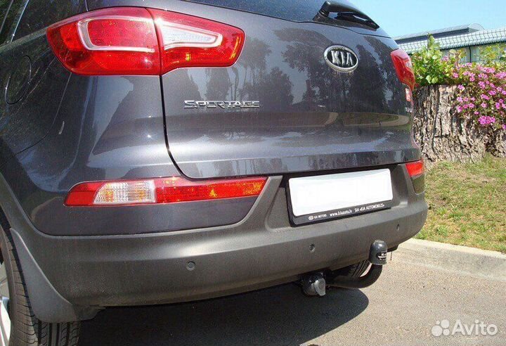 Фаркоп со съемным шаром на Kia Sportage 3