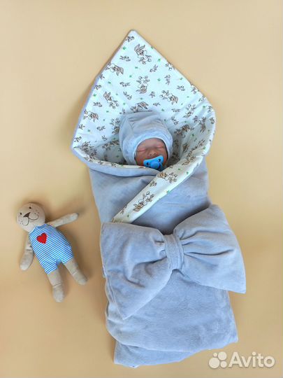 Новый комплект на выписку для новорожденных