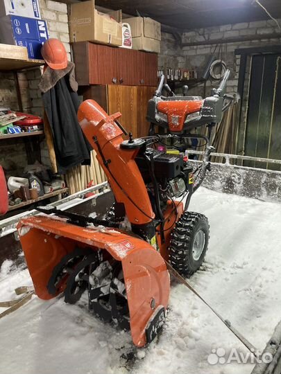 Продаю снегоотбрасыватель