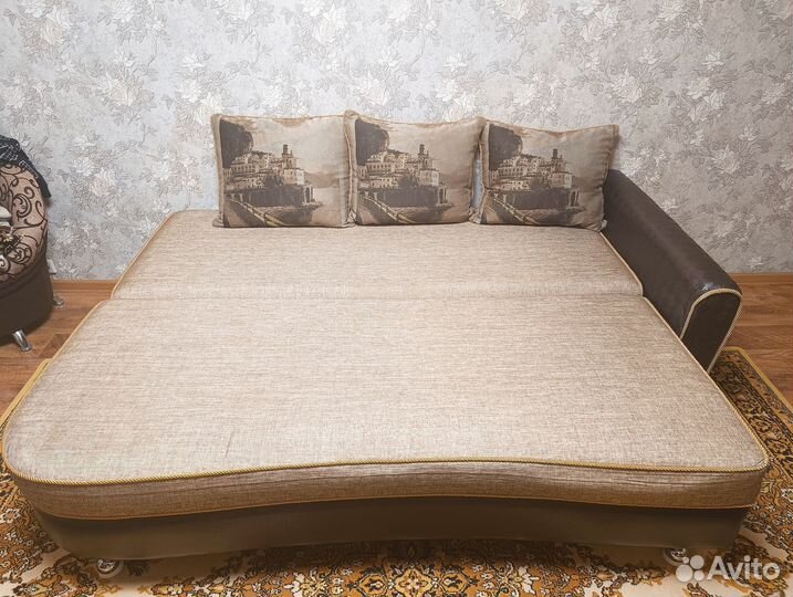 Диван прямой раскладной бу