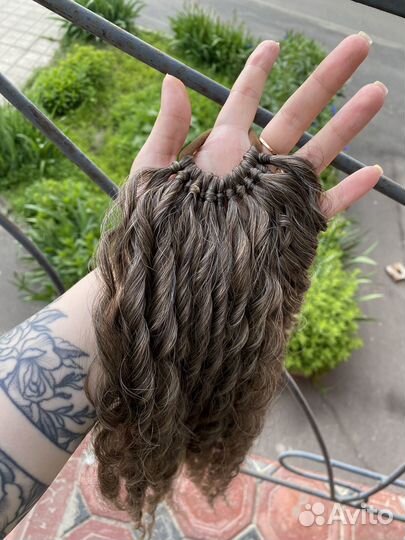 Хвост из кудрей ариель 60 см