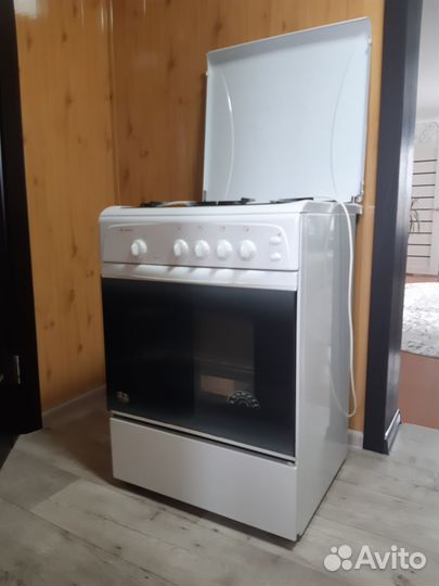 Продается газовая плита Gefest б/у