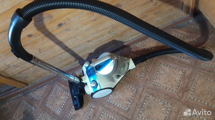 Пылесос midea VCS35B15k-B