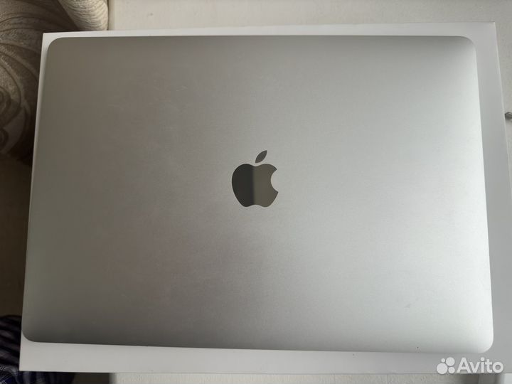 Apple MacBook Pro M1 8/256