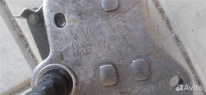 Рычаг переключения передач VW Golf V Plus 2005-20