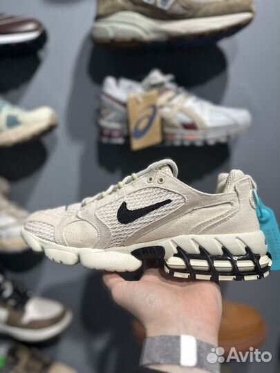 Кроссовки Nike air zoom spiridon stussy